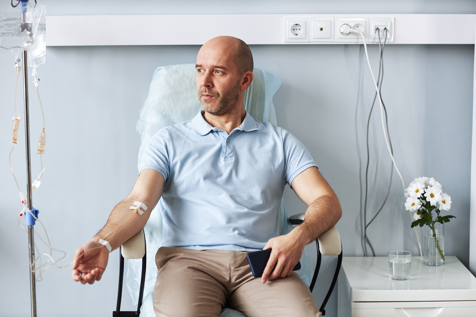 Guest receiving a stem cell IV infusion at iCRYO Mauldin